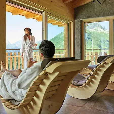 Building Residenz Tirol Warth Am Arlberg Otr101001 Dya